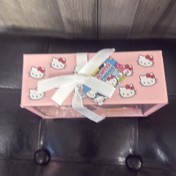 New Blue Sky Clayworks School Girl Hello Kitty & Rainbow Salt & Pepper Shakers - Picture 7 of 9